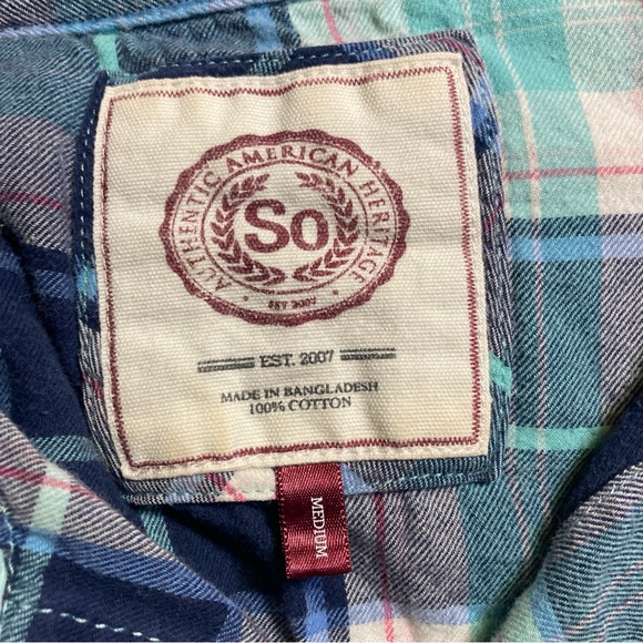 So Brand Women's Flannel Button-Up Shirt Size Medium Turquoise Blue White Plaid - Picture 5 of 7